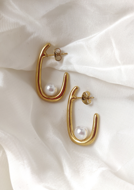 Siora Golden Sediment Earrings by Seoraajewels – Classic Pearl with Modern Gold Arcs, Waterproof, Anti Tarnish, Statement Everyday Wear Jewellery.