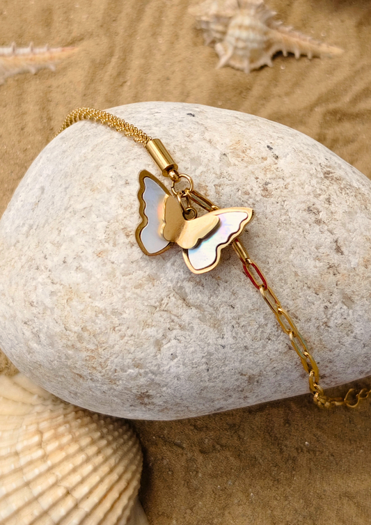Siora Chronos Butterfly Charm Bracelet – Delicate golden chain with butterfly charm, Seoraajewels anti tarnish waterproof statement bracelet