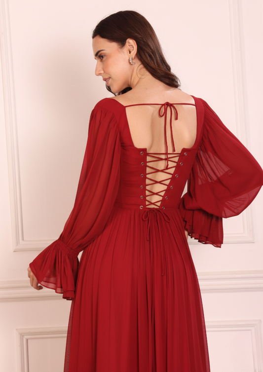Siora Mi Amor Bustier in Red – Elegant Bustier Top with Flared Sleeves, Delicate Gathers and Flowing Frill Skirt