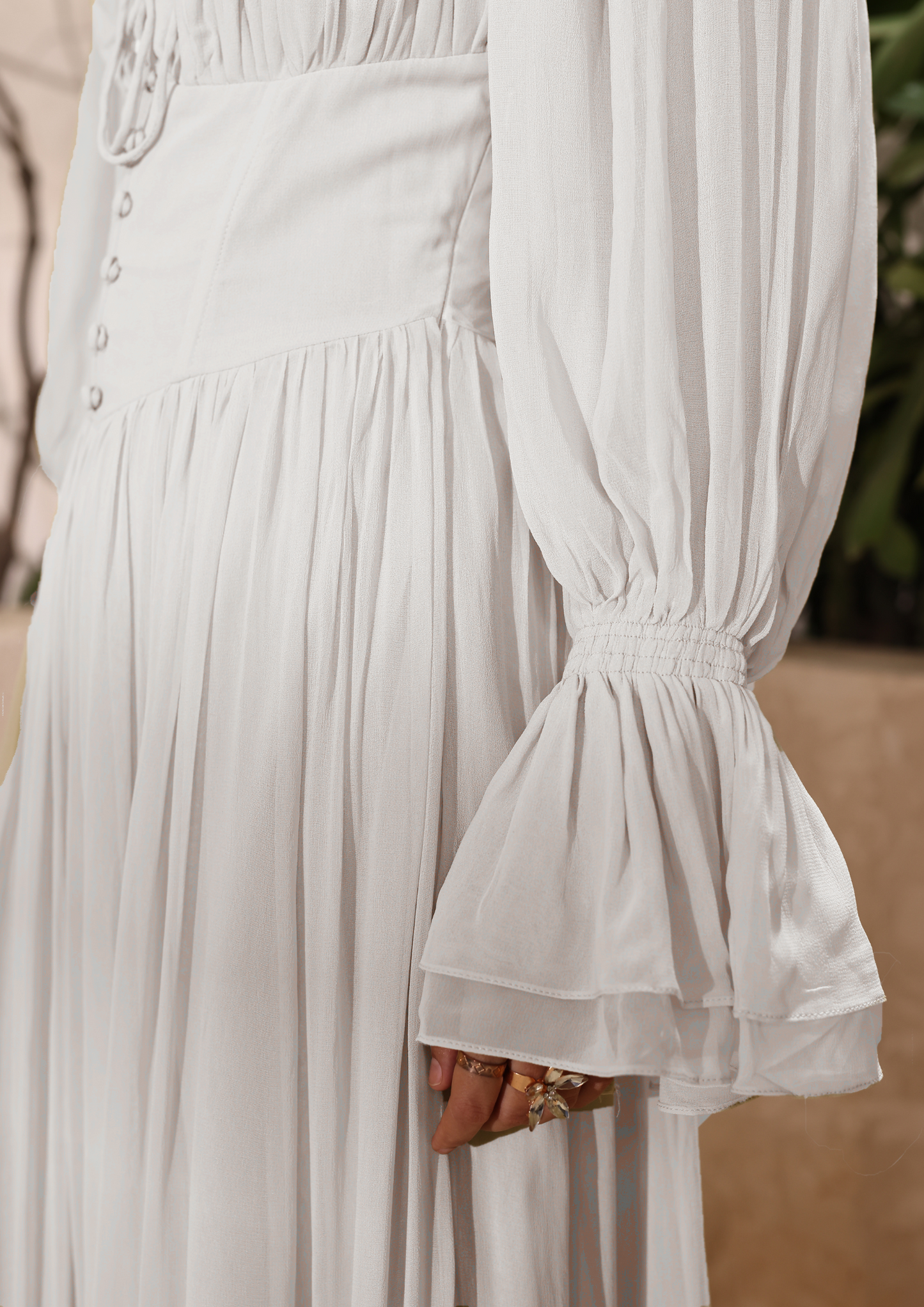 Elara White Dress – Seoraa Elara White Dress – Seoraa