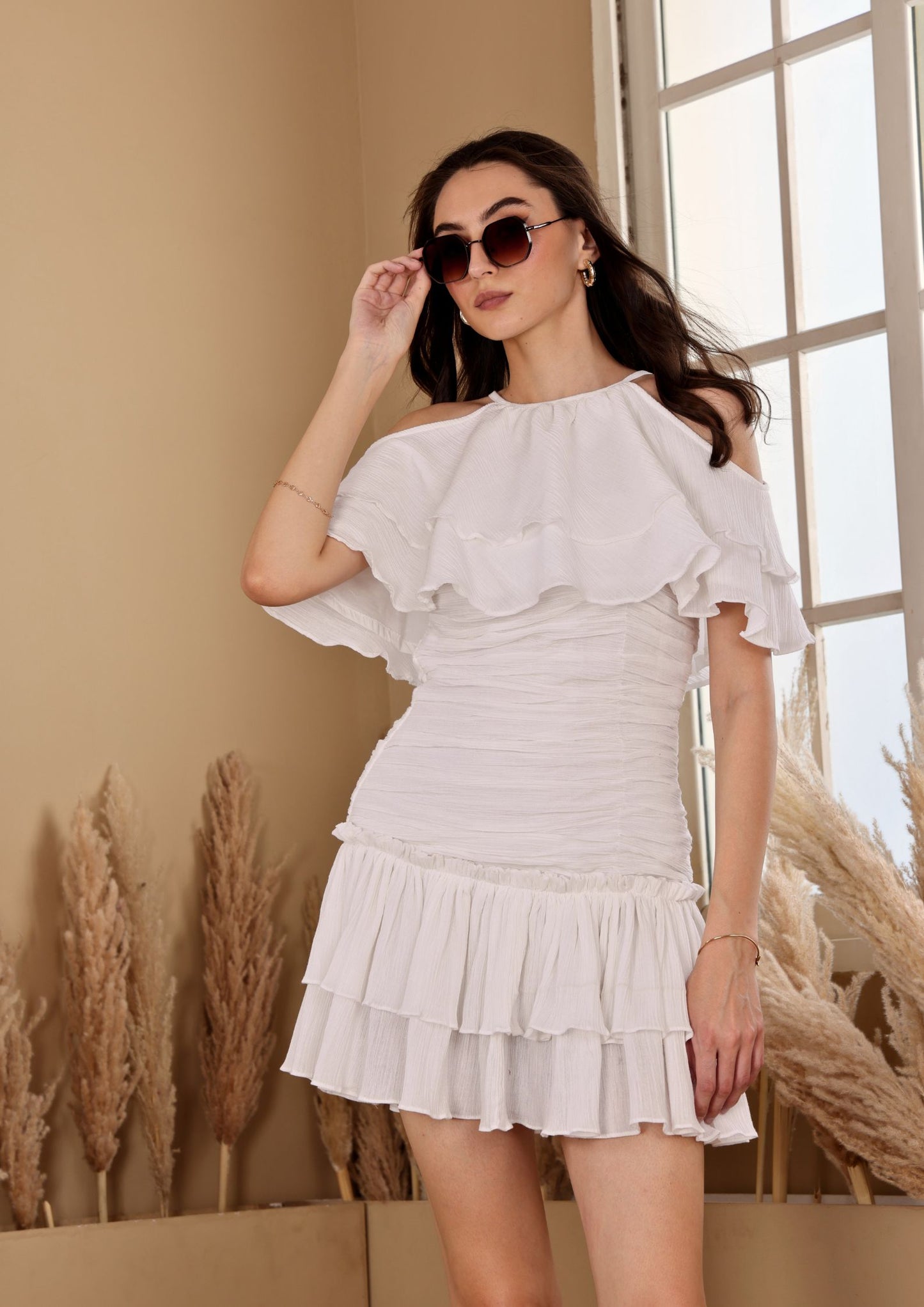 Sioraa Elegant White Frill Dress with romantic layers and strapless style, perfect for summer parties